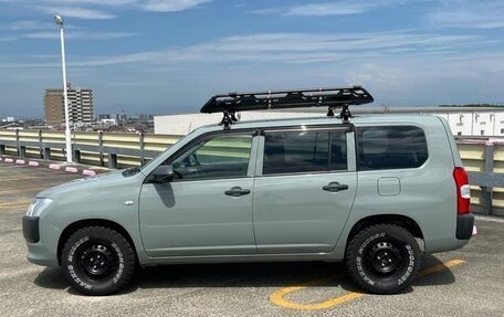 Toyota Probox I, 2022 год, 1 302 600 рублей, 2 фотография