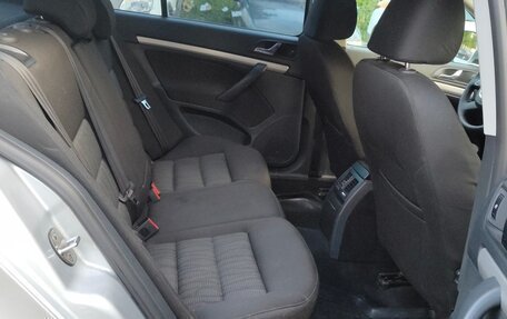 Skoda Octavia, 2011 год, 450 000 рублей, 11 фотография