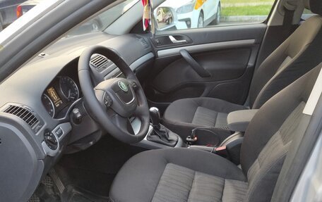 Skoda Octavia, 2011 год, 450 000 рублей, 8 фотография