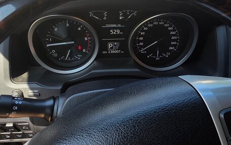 Toyota Land Cruiser 200, 2014 год, 3 800 000 рублей, 9 фотография
