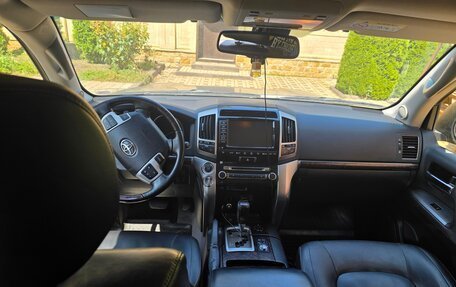 Toyota Land Cruiser 200, 2014 год, 3 800 000 рублей, 7 фотография