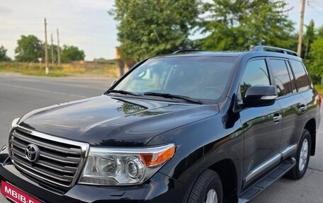 Toyota Land Cruiser 200, 2014 год, 3 800 000 рублей, 3 фотография
