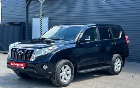 Toyota Land Cruiser Prado 150 рестайлинг 2, 2015 год, 3 250 000 рублей, 3 фотография