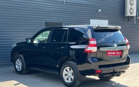 Toyota Land Cruiser Prado 150 рестайлинг 2, 2015 год, 3 250 000 рублей, 8 фотография