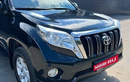 Toyota Land Cruiser Prado 150 рестайлинг 2, 2015 год, 3 250 000 рублей, 7 фотография