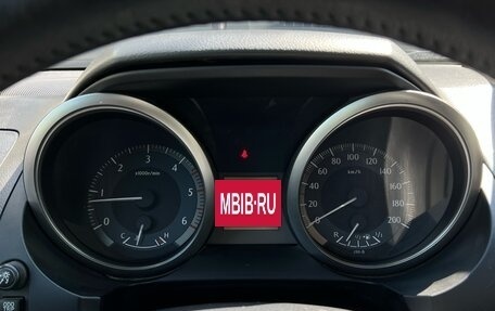 Toyota Land Cruiser Prado 150 рестайлинг 2, 2015 год, 3 250 000 рублей, 22 фотография