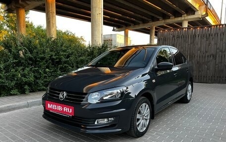 Volkswagen Polo VI (EU Market), 2018 год, 1 375 000 рублей, 3 фотография
