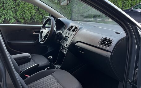 Volkswagen Polo VI (EU Market), 2018 год, 1 375 000 рублей, 28 фотография