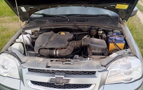Chevrolet Niva I рестайлинг, 2015 год, 600 000 рублей, 9 фотография