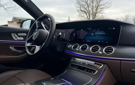 Mercedes-Benz E-Класс, 2022 год, 5 900 000 рублей, 6 фотография