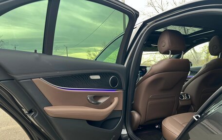 Mercedes-Benz E-Класс, 2022 год, 5 900 000 рублей, 16 фотография