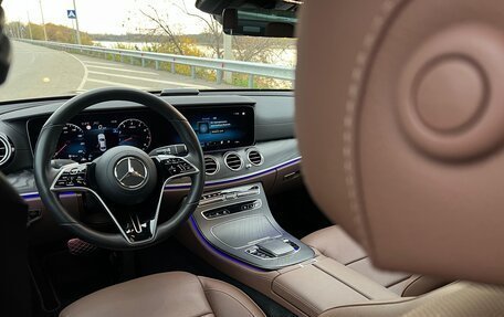 Mercedes-Benz E-Класс, 2022 год, 5 900 000 рублей, 18 фотография