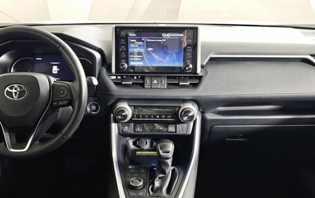 Toyota RAV4, 2020 год, 3 293 000 рублей, 15 фотография