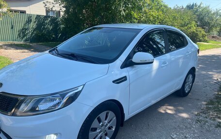 KIA Rio III рестайлинг, 2012 год, 860 000 рублей, 1 фотография