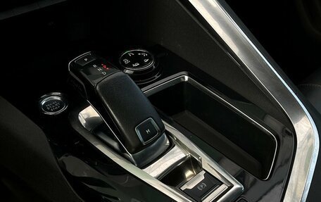 Peugeot 5008 II, 2020 год, 2 090 300 рублей, 24 фотография