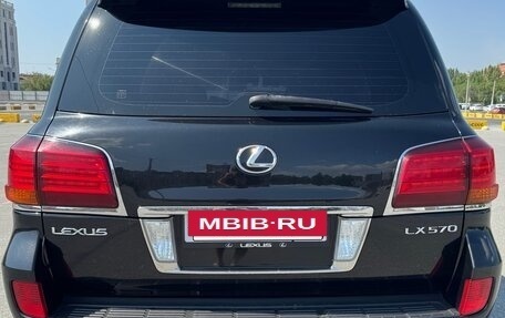 Lexus LX III, 2011 год, 3 100 000 рублей, 8 фотография
