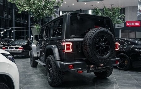Jeep Wrangler, 2023 год, 7 490 000 рублей, 4 фотография