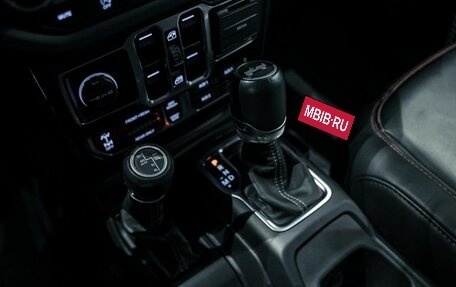 Jeep Wrangler, 2023 год, 7 490 000 рублей, 17 фотография