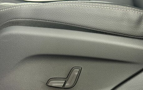 Mercedes-Benz GLC, 2019 год, 3 500 000 рублей, 21 фотография