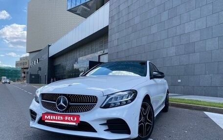 Mercedes-Benz C-Класс, 2018 год, 3 090 000 рублей, 2 фотография