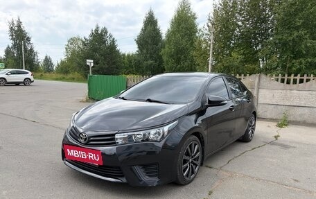 Toyota Corolla, 2013 год, 1 320 000 рублей, 3 фотография