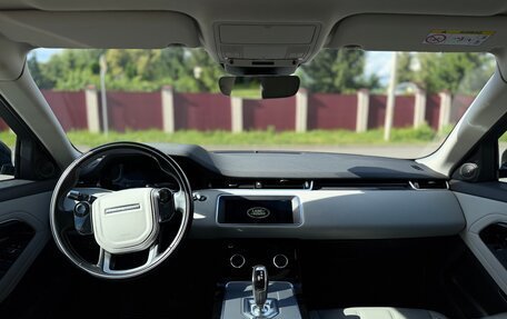 Land Rover Range Rover Evoque II, 2019 год, 2 800 000 рублей, 6 фотография