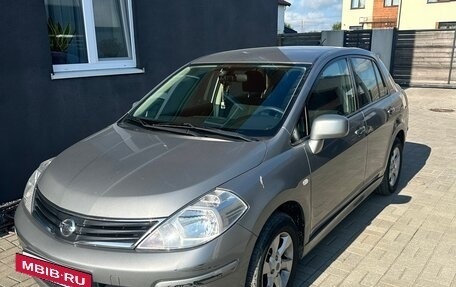 Nissan Tiida, 2012 год, 900 000 рублей, 2 фотография