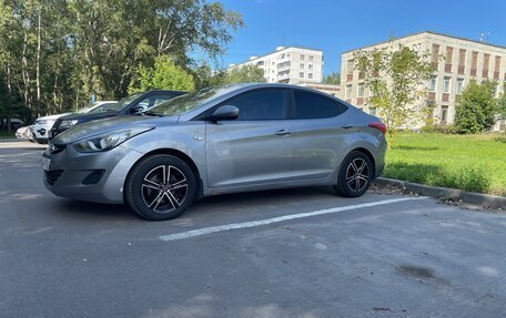 Hyundai Elantra V, 2011 год, 780 000 рублей, 4 фотография