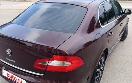 Skoda Superb III рестайлинг, 2011 год, 1 180 000 рублей, 16 фотография