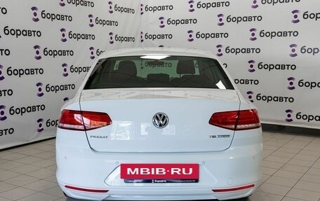Volkswagen Passat B8 рестайлинг, 2016 год, 1 550 000 рублей, 5 фотография