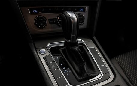 Volkswagen Passat B8 рестайлинг, 2016 год, 1 550 000 рублей, 18 фотография