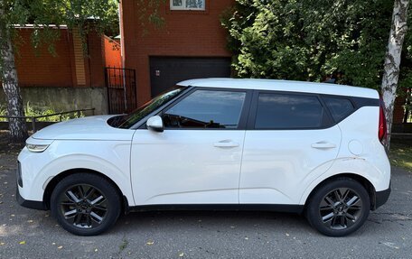 KIA Soul III, 2020 год, 1 700 000 рублей, 2 фотография