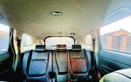 Mitsubishi Outlander III рестайлинг 3, 2012 год, 1 200 000 рублей, 14 фотография