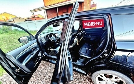 Mitsubishi Outlander III рестайлинг 3, 2012 год, 1 200 000 рублей, 9 фотография