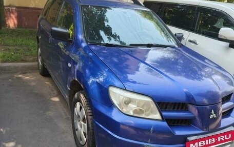 Mitsubishi Outlander III рестайлинг 3, 2006 год, 360 000 рублей, 2 фотография