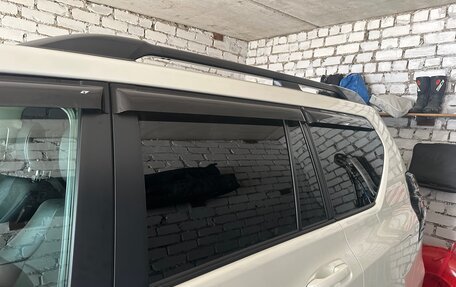 Toyota Land Cruiser Prado 150 рестайлинг 2, 2021 год, 8 750 000 рублей, 8 фотография