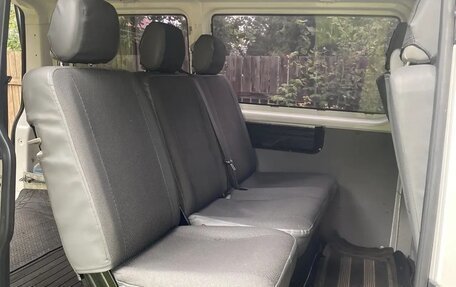 Volkswagen Transporter T5 рестайлинг, 2012 год, 1 390 000 рублей, 6 фотография