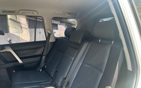Toyota Land Cruiser Prado 150 рестайлинг 2, 2021 год, 8 750 000 рублей, 17 фотография