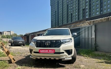 Toyota Land Cruiser Prado 150 рестайлинг 2, 2021 год, 8 750 000 рублей, 31 фотография