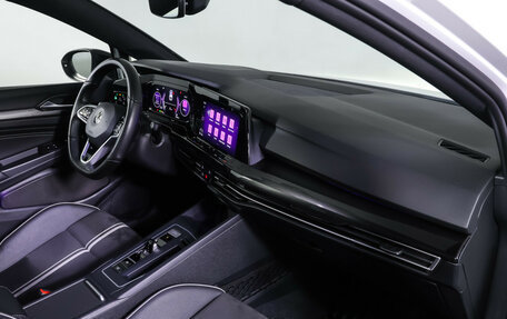 Volkswagen Golf VIII, 2022 год, 2 595 000 рублей, 12 фотография