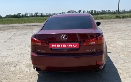 Lexus IS II рестайлинг 2, 2006 год, 1 050 000 рублей, 4 фотография