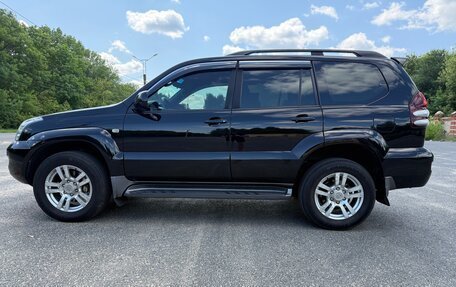 Toyota Land Cruiser Prado 120 рестайлинг, 2008 год, 2 090 000 рублей, 2 фотография