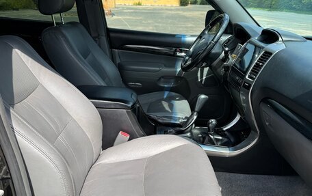 Toyota Land Cruiser Prado 120 рестайлинг, 2008 год, 2 090 000 рублей, 15 фотография