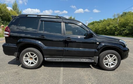 Toyota Land Cruiser Prado 120 рестайлинг, 2008 год, 2 090 000 рублей, 7 фотография