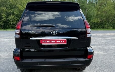 Toyota Land Cruiser Prado 120 рестайлинг, 2008 год, 2 090 000 рублей, 9 фотография
