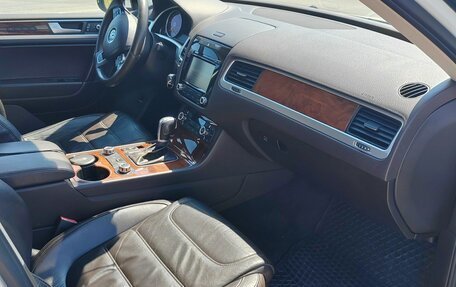 Volkswagen Touareg III, 2012 год, 1 750 000 рублей, 8 фотография