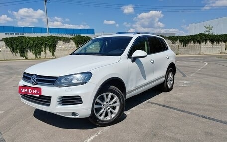 Volkswagen Touareg III, 2012 год, 1 750 000 рублей, 3 фотография