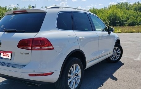 Volkswagen Touareg III, 2012 год, 1 750 000 рублей, 13 фотография