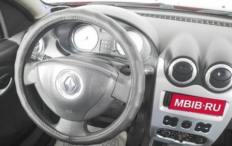 Renault Sandero I, 2013 год, 649 000 рублей, 13 фотография