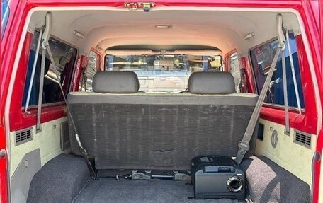 Toyota Land Cruiser 70, 1998 год, 4 670 000 рублей, 6 фотография